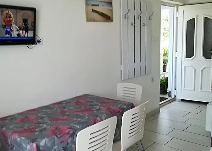 アパート With Parking Space - 15292 *